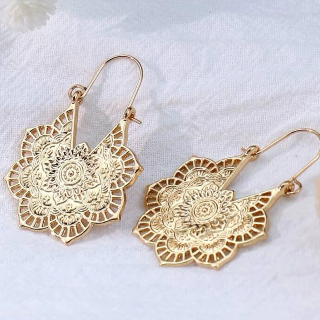 Boho Floral Shaped Earrings